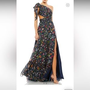 NWOT Mac Duggal Navy one shoulder floral gown, size 14